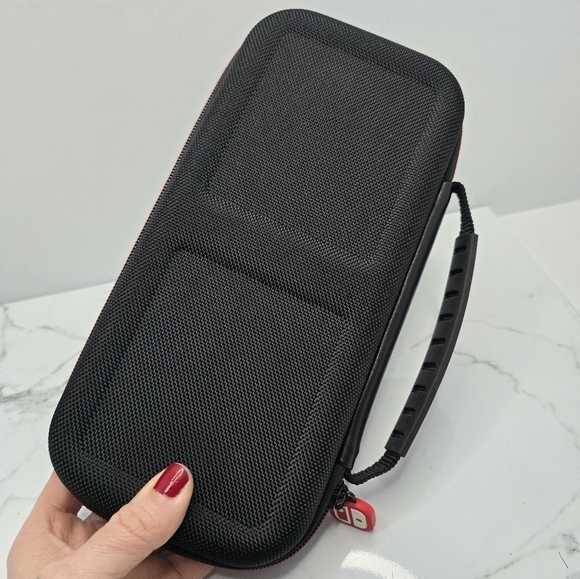 Nintendo | Switch Game Traveler GoPlay black video game console case - Picture 7 of 8